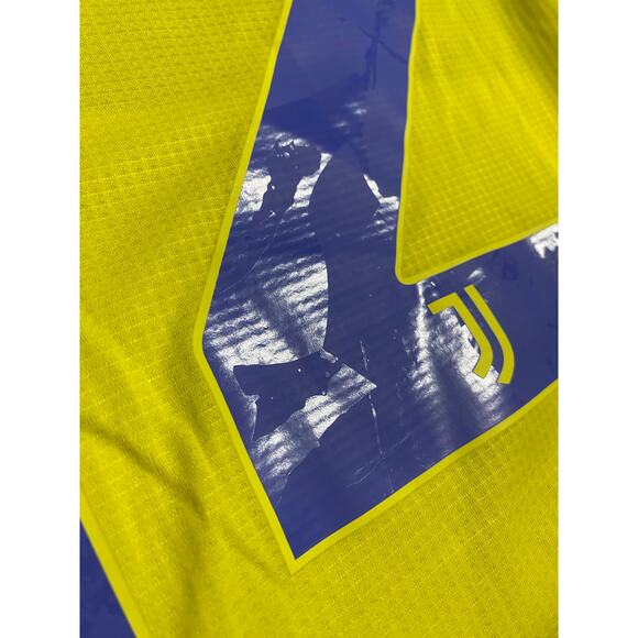 2021/22 Juventus Third Jersey #22 Chiesa Medium Adidas Soccer Cygames - Picture 6 of 15